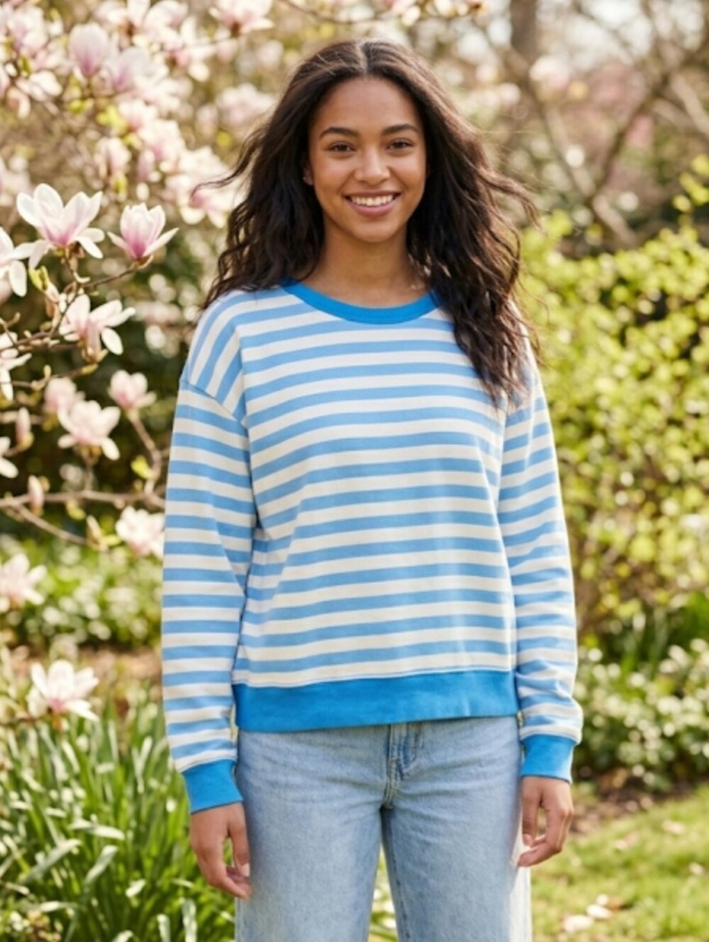 Draper James‎ Women's Large Loose Fitting Blue White Striped Crewneck Sweater